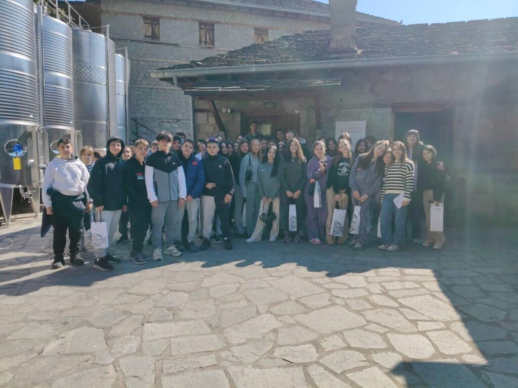 499926034_1267506585381161_4379771857637563484_n