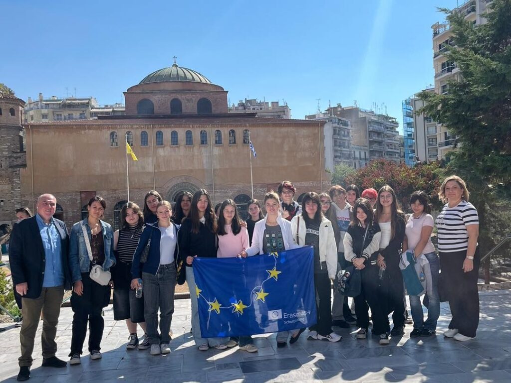 556817941_1381326403999178_643778832326290743_n