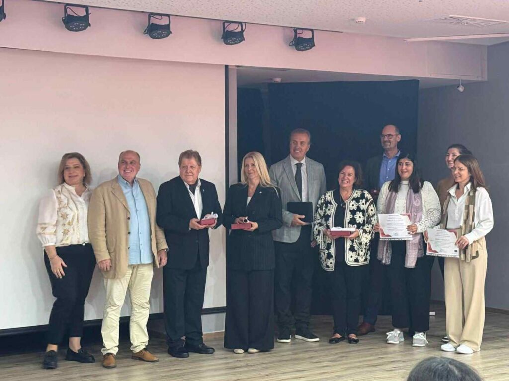 557474716_1385603550238130_1307212498717922415_n