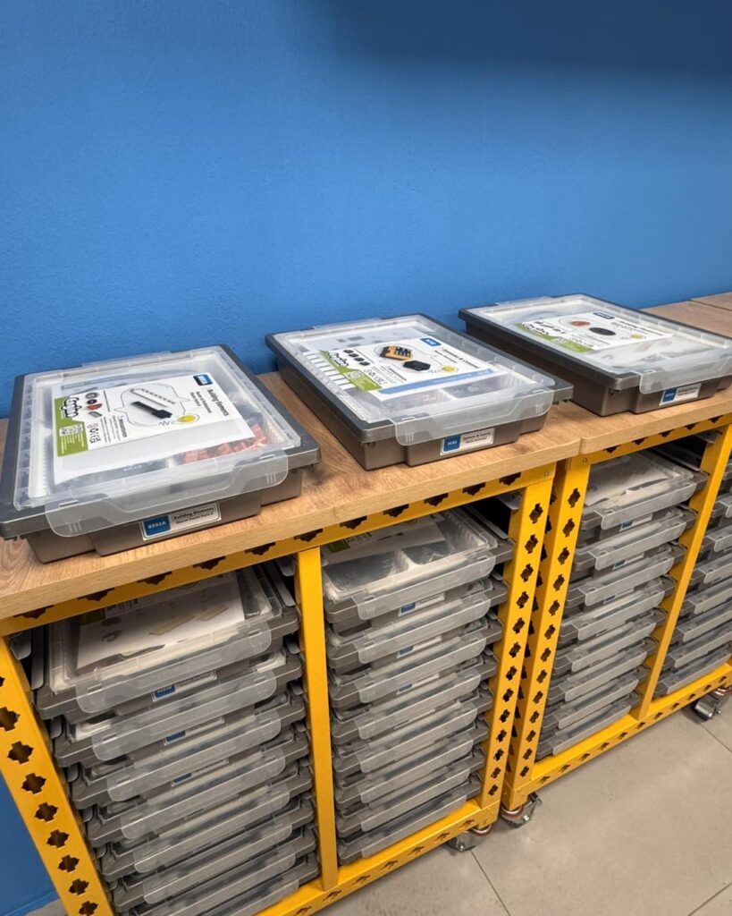 558016660_1387295216735630_6232580455073505349_n