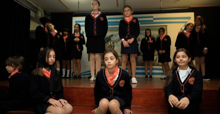 568894016 1408906487907836 2895275739153273149 n